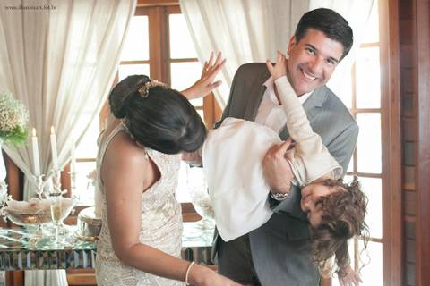 making of da noiva, vestido da noiva, sapato da noiva, dia da noiva, making of em casa, festa de casamento, decoração de casamento, noivos, noiva, noivo, casamento, fotografia de casamento goiania, fotografia de casamento go, casamento em go'