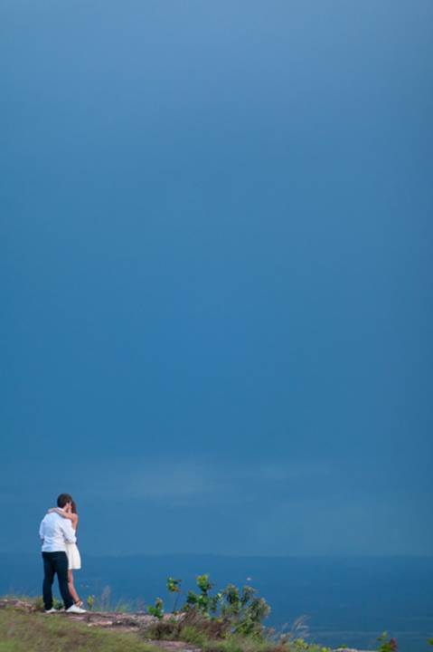 trash the dress chapada dos guiamares mt, trash the dress mt, trash the dress cuiabá, casamento cuiabá mt, ensaio casal mt, ensaio casal mato grosso, ensaio casal chpada dos guiamrães, fotografia de casamento goiania, fotografia de ca'