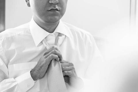 making of do noivo, making of em casa, terno do noivo, dia do noivo, festa de casamento, decoração de casamento, noivos, noiva, noivo, casamento, fotografia de casamento goiania, fotografia de casamento go, casamento em goiania, fotografo de'