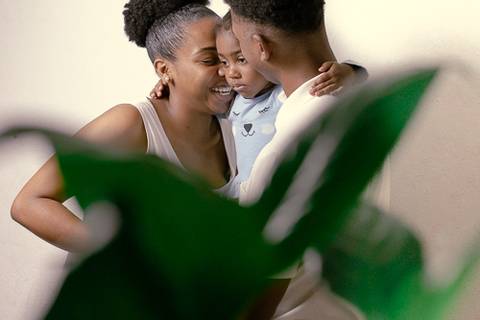 foto de gestante com marido
foto de gestante com Filho
Foto de  família Papai e mamãe de divertindo com a filha
mamãe gestante, Gravidinnha linda'