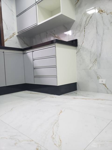 Instalação d Piso e revestimento em porcelanato'