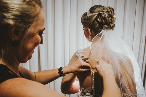 Casamento - Jonathan e Gabi - Timbó - Rodeio - Santa Catarina - Making of da noiva - hotel blue hill'