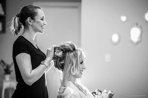 Casamento - Juliana e Leonardo - Rio dos Cedros - Casamento Típico - Making of da noiva '