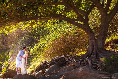 Ensaio Pré-Wedding - Michelle e Tiago - Praia Retiro dos Padres - Bombinhas - Santa Catarina - Paolo Salvador | Photo & Film'