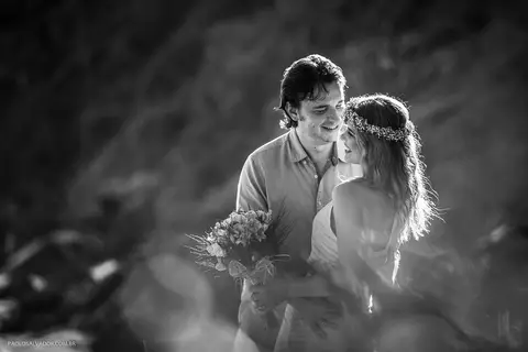 Ensaio Pré-Wedding - Michelle e Tiago - Praia Retiro dos Padres - Bombinhas - Santa Catarina - Paolo Salvador | Photo & Film'