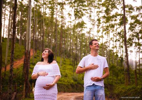 Ensaio gestante no Morro do Andreazza em Rio dos Cedros, Santa Catarina'