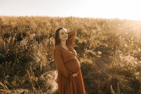 ENSAIO GESTANTE COM CACHORROS'