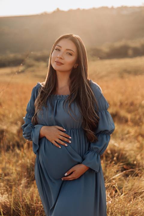 Ensaio gestante ao por do sol estilo boho'