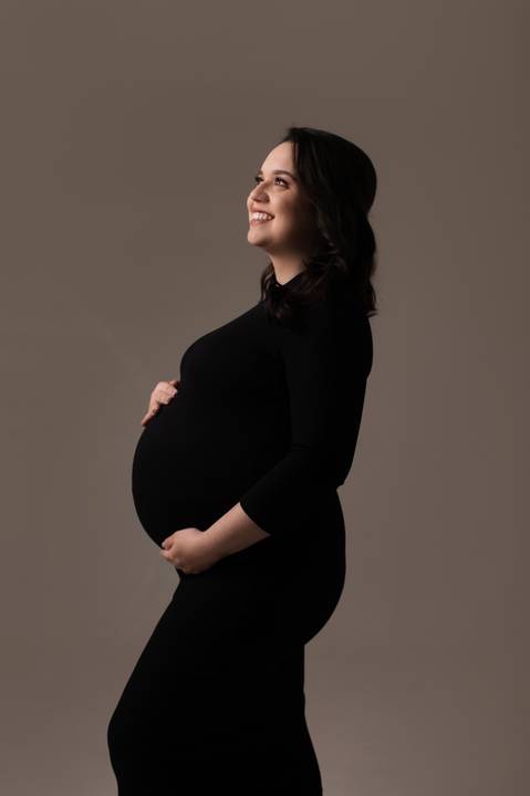 Ensaio gestante em estúdio'