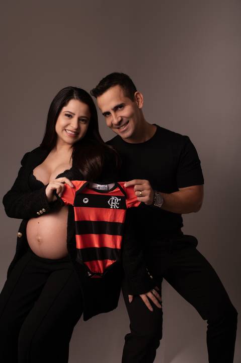 Ensaio gestante estudio minimalista '