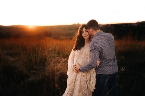 ensaio gestante ao por do sol '