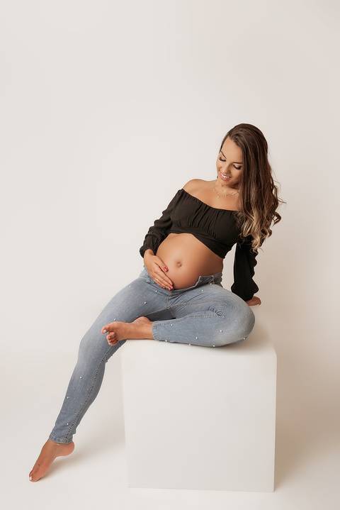 Ensaio Gestante em estúdio fotográfico'