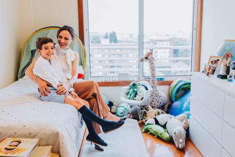 Reportagem fotográfica de comunhão em igreja'