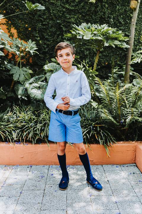 Reportagem fotográfica de comunhão em igreja'