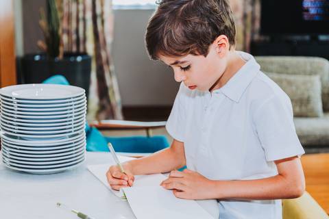 Reportagem fotográfica de comunhão em igreja'