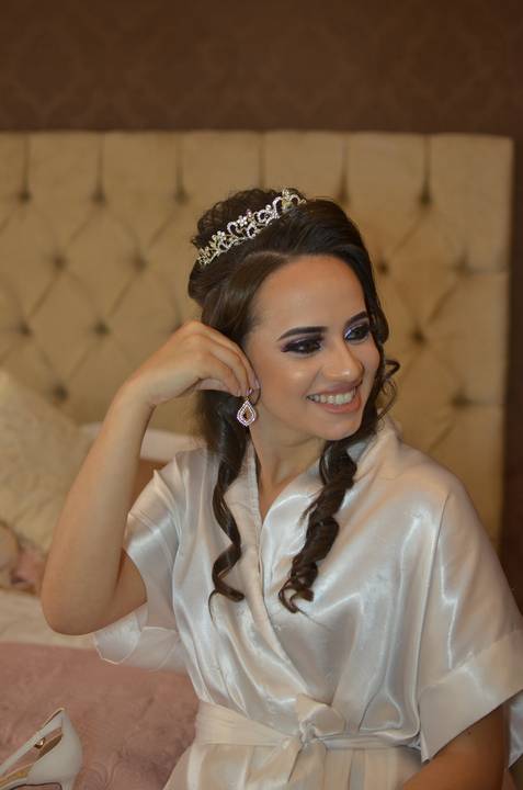 Silvia Araújo Noivas, Loja de noivas, fiz 
 o making of da noiva Grazy e a mãe, irmã '