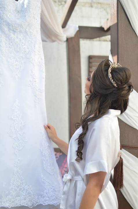 Silvia Araújo Noivas, Loja de noivas, fiz 
 o making of da noiva Grazy e a mãe, irmã '