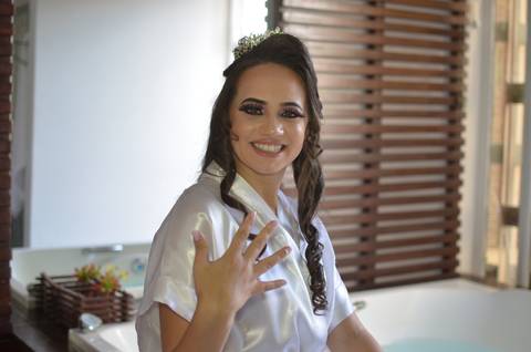 Silvia Araújo Noivas, Loja de noivas, fiz 
 o making of da noiva Grazy e a mãe, irmã '