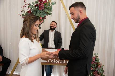 Sala especial de casamento cartório colorado com juiz de paz nycholas n. pontes hora da alianças'