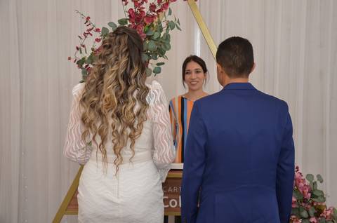 Casamento hora da assinatura com a Juíza  Nina s Porto'