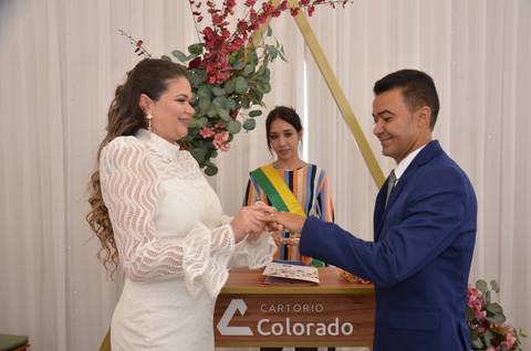 Cartório Colorado Casamento alianças Juíza  Nina s Porto'