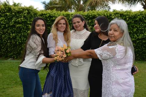 fotos final no jardim cartório colorado'