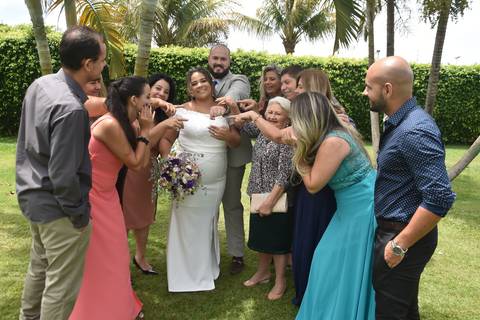 FOTOS NO JARDIM COM OS FAMILIARES'