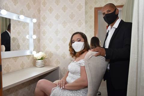 SALA PARA AS NOIVAS 
CAMARIM'