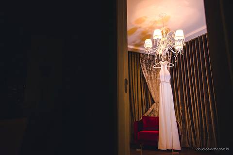 lindo aniversário de 15 anos da Sarah realizado em Vitória por fotógrafos de casamento de vila velha fotógrafos de casamento de Vitória fotógrafos de casamento de Serra ES com vestido making of e maquiagem e fotos de balada e dança'