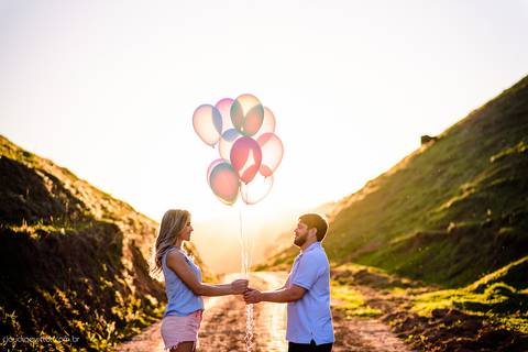 Lindo ensaio namoro de casal pré wedding realizado em Matilde com cachoeira por do sol noivo e noiva realizado por fotógrafos de casamento de Vila Velha fotógrafos de casamento de vitória fotógrafos de casamento de serra espirito santo ES'