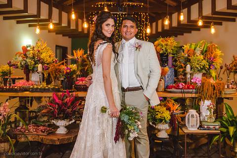 Lindo casamento realizado na igreja reis magos na serra por fotógrafos de casamento de vila velha fotógrafos de casamento de vitória fotógrafos de casamento de serra espirito santo es com noivo noiva pista de dança e carimbó'