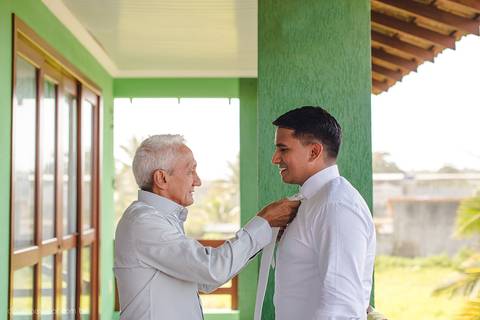 Lindo casamento realizado na igreja reis magos na serra por fotógrafos de casamento de vila velha fotógrafos de casamento de vitória fotógrafos de casamento de serra espirito santo es com noivo noiva pista de dança e carimbó'