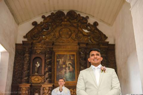 Lindo casamento realizado na igreja reis magos na serra por fotógrafos de casamento de vila velha fotógrafos de casamento de vitória fotógrafos de casamento de serra espirito santo es com noivo noiva pista de dança e carimbó'
