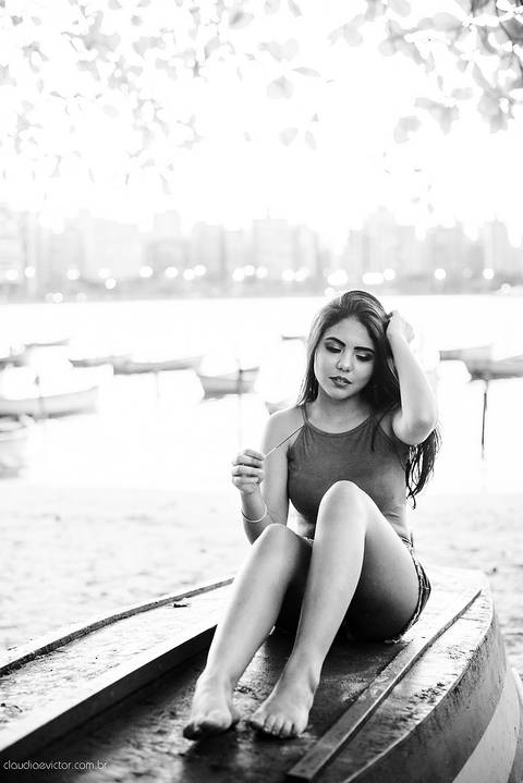 Lindo ensaio feminino de 15 anos realizado por fotógrafos de casamento de vila velha fotógrafos de casamento de vitória fotógrafos de casamento de serra espirito santo es com praia por do sol e muita alegria'