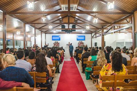 Lindo casamento realizado no sítio Recanto Eldorado em guarapari por fotógrafos de casamento de vila velha fotógrafos de casamento de vitória fotógrafos de casamento de serra espirito santo es com noivo noiva e ensaio externo em pedra azul'