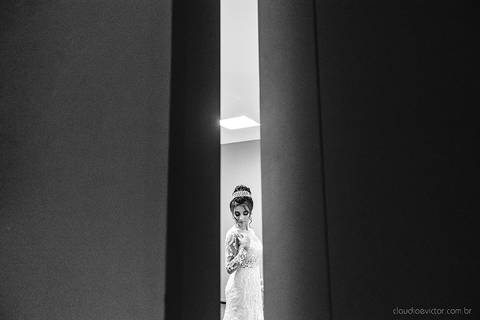 Lindo casamento realizado no sítio Recanto Eldorado em guarapari por fotógrafos de casamento de vila velha fotógrafos de casamento de vitória fotógrafos de casamento de serra espirito santo es com noivo noiva e ensaio externo em pedra azul'