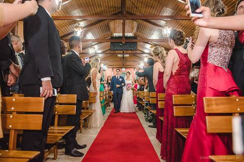 Lindo casamento realizado no sítio Recanto Eldorado em guarapari por fotógrafos de casamento de vila velha fotógrafos de casamento de vitória fotógrafos de casamento de serra espirito santo es com noivo noiva e ensaio externo em pedra azul'