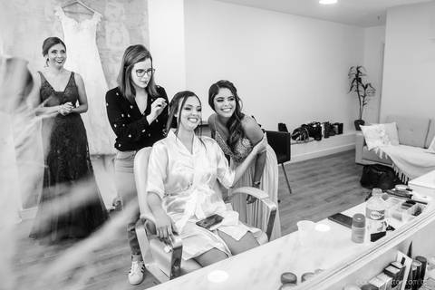 fotógrafo de casamento vitória es vix Lindo casamento ao ar livre com noivo noiva e vestido de noiva no sitio paraíso de barcelona serra feito por fotógrafos de casamento de vila velha espirito santo es com pista de dança músicos e making of da noiva'