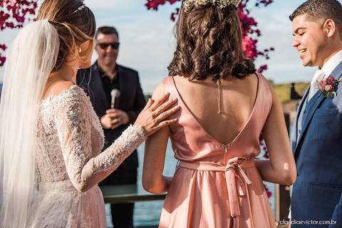 Casamento no italo lounge clube italo-brasileiro vitória fotógrafos de casamento em vila velha fotógrafo de casamento em vitória espirito santo es noivo noiva vestido de noiva ar livre por do sol decoração making of casar de dia inspiração wedding'