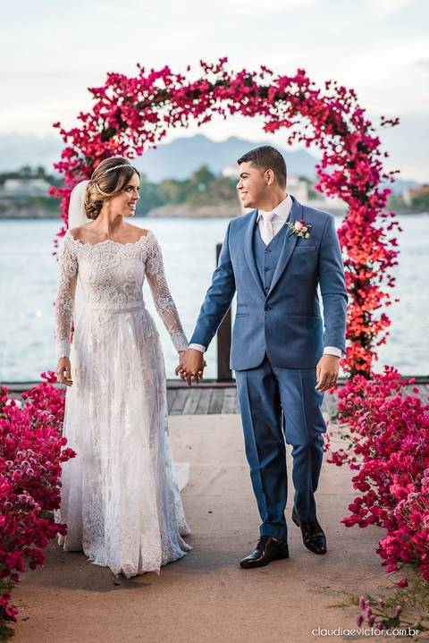 Casamento no italo lounge clube italo-brasileiro vitória fotógrafos de casamento em vila velha fotógrafo de casamento em vitória espirito santo es noivo noiva vestido de noiva ar livre por do sol decoração making of casar de dia inspiração wedding'