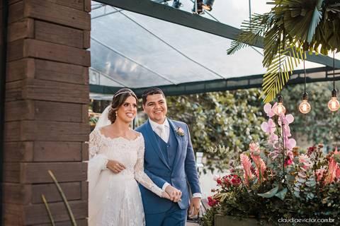 Casamento no italo lounge clube italo-brasileiro vitória fotógrafos de casamento em vila velha fotógrafo de casamento em vitória espirito santo es noivo noiva vestido de noiva ar livre por do sol decoração making of casar de dia inspiração wedding'