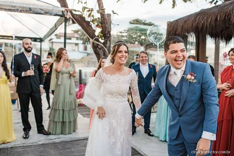 Casamento no italo lounge clube italo-brasileiro vitória fotógrafos de casamento em vila velha fotógrafo de casamento em vitória espirito santo es noivo noiva vestido de noiva ar livre por do sol decoração making of casar de dia inspiração wedding'