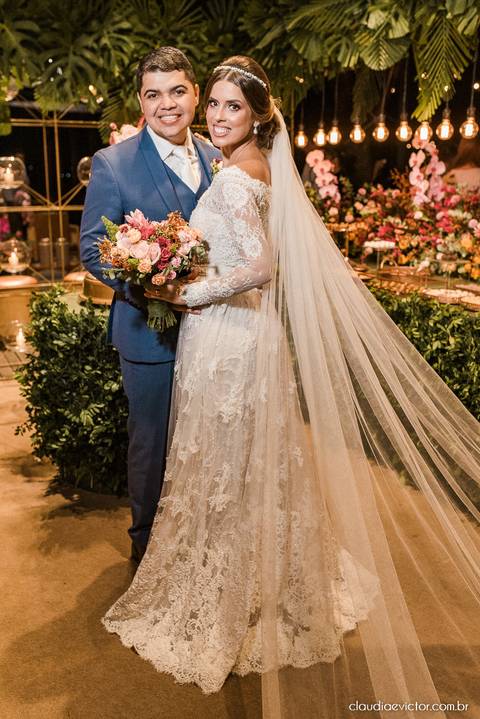 Casamento no italo lounge clube italo-brasileiro vitória fotógrafos de casamento em vila velha fotógrafo de casamento em vitória espirito santo es noivo noiva vestido de noiva ar livre por do sol decoração making of casar de dia inspiração wedding'