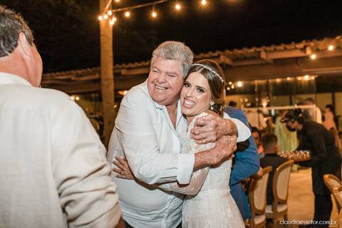 Casamento no italo lounge clube italo-brasileiro vitória fotógrafos de casamento em vila velha fotógrafo de casamento em vitória espirito santo es noivo noiva vestido de noiva ar livre por do sol decoração making of casar de dia inspiração wedding'