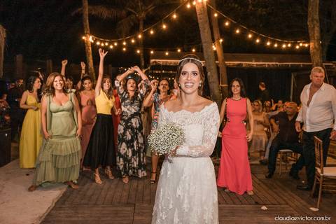 Casamento no italo lounge clube italo-brasileiro vitória fotógrafos de casamento em vila velha fotógrafo de casamento em vitória espirito santo es noivo noiva vestido de noiva ar livre por do sol decoração making of casar de dia inspiração wedding'