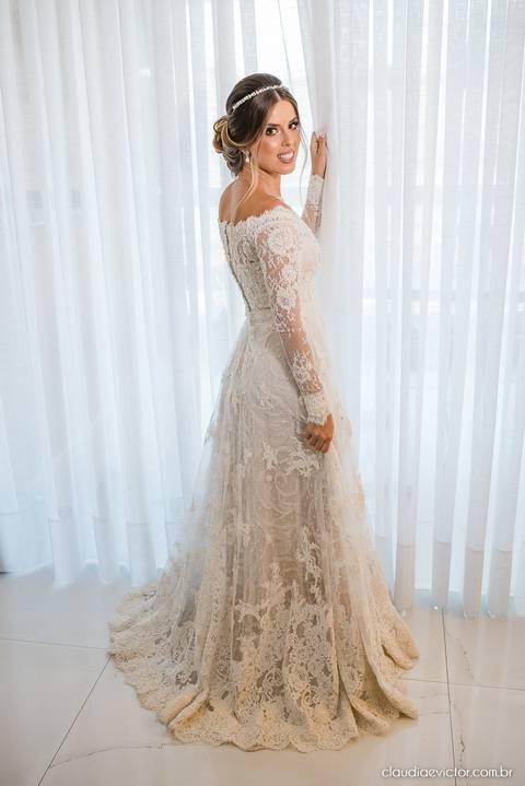 Casamento no italo lounge clube italo-brasileiro vitória fotógrafos de casamento em vila velha fotógrafo de casamento em vitória espirito santo es noivo noiva vestido de noiva ar livre por do sol decoração making of casar de dia inspiração wedding'