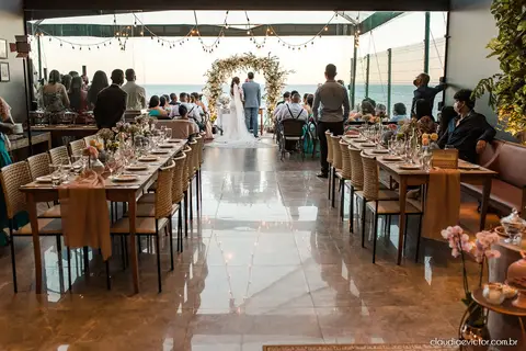 casamento dia de casamento decoração making of noiva noivo fotógrafo de casamento em vila velha fotógrafo de casamento em serra fotógrafo em vitória espirito santo es madrinhas wedding Mahara restaurante'