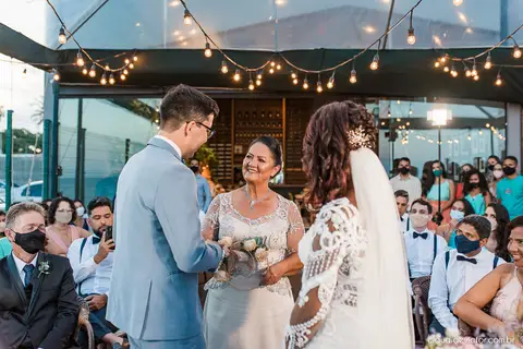 casamento dia de casamento decoração making of noiva noivo fotógrafo de casamento em vila velha fotógrafo de casamento em serra fotógrafo em vitória espirito santo es madrinhas wedding Mahara restaurante'