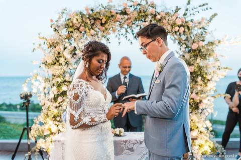 casamento dia de casamento decoração making of noiva noivo fotógrafo de casamento em vila velha fotógrafo de casamento em serra fotógrafo em vitória espirito santo es madrinhas wedding Mahara restaurante'