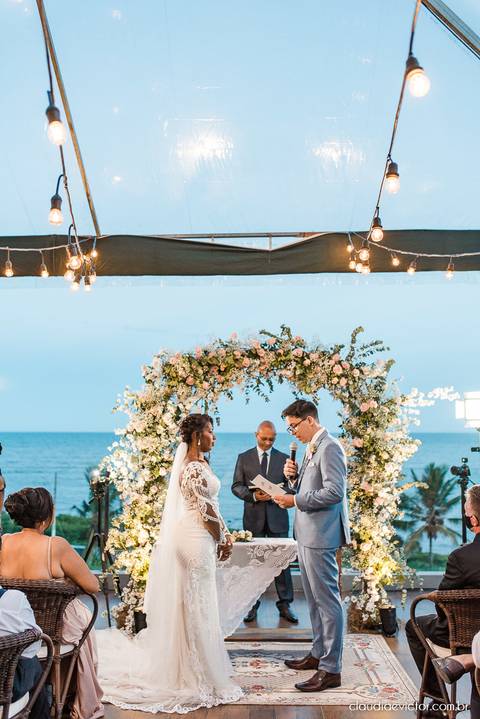 casamento dia de casamento decoração making of noiva noivo fotógrafo de casamento em vila velha fotógrafo de casamento em serra fotógrafo em vitória espirito santo es madrinhas wedding Mahara restaurante'